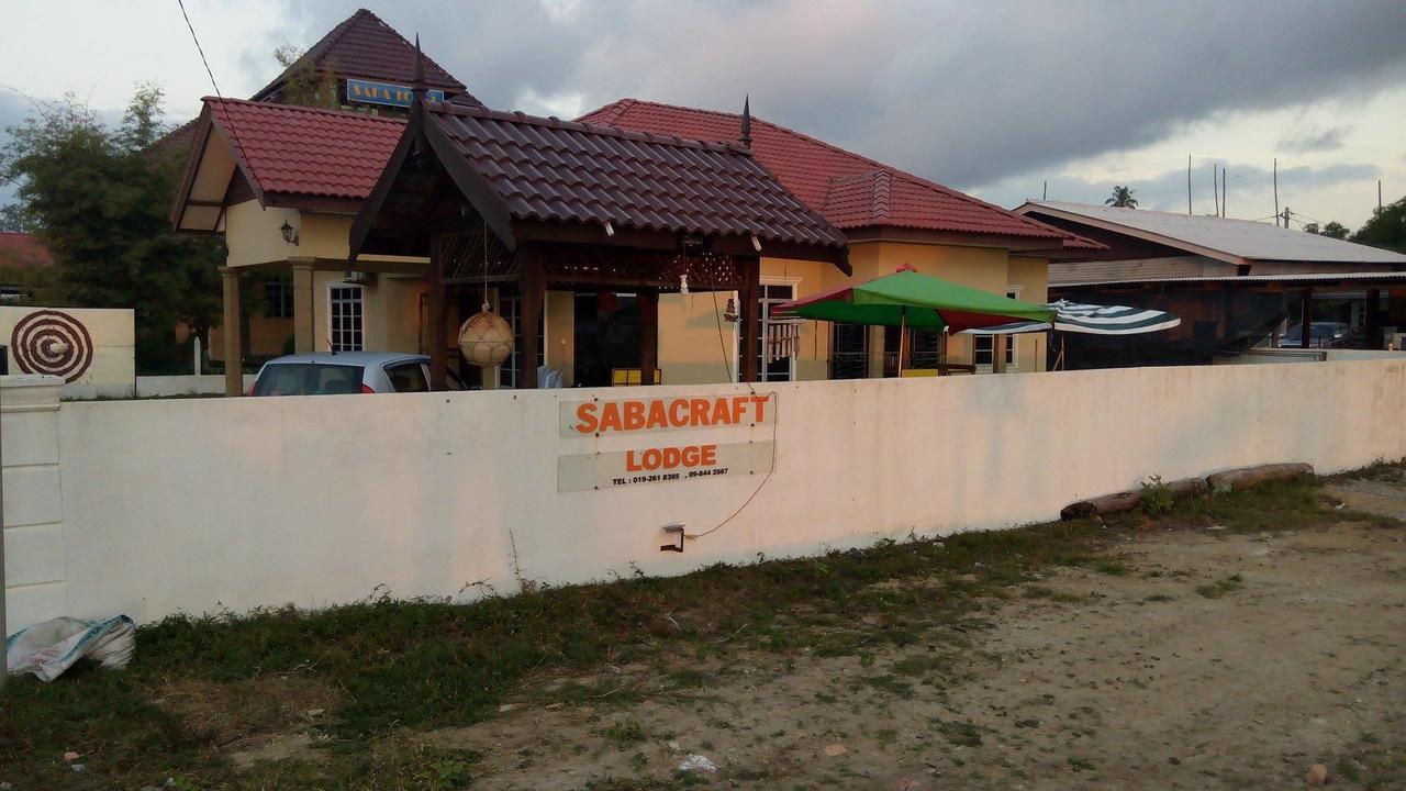 Saba Lodge Дунґун Екстер'єр фото